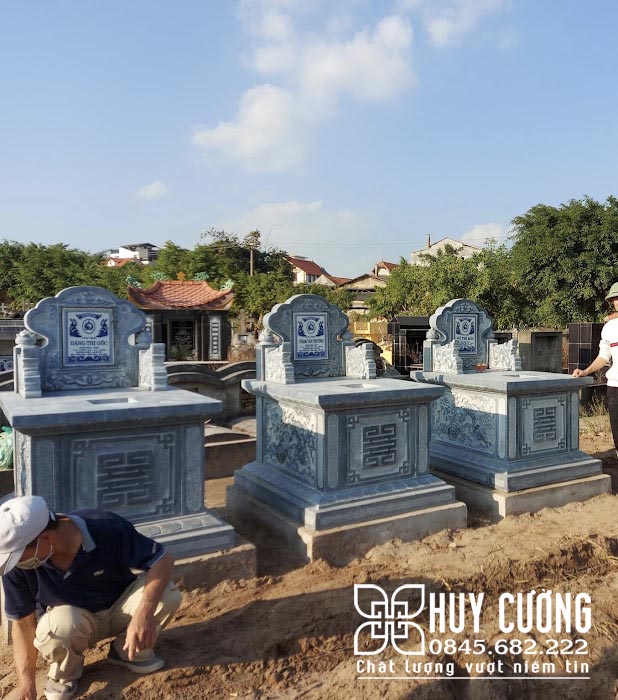 Mộ ngai tam sơn đá xanh rêu Thái Nguyên