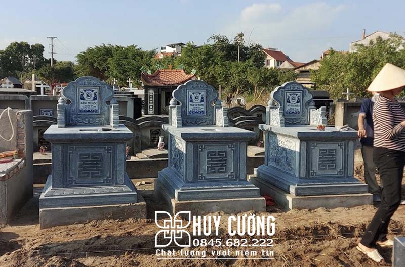 Xây mộ đá đơn tam sơn xanh rêu Thái Nguyên